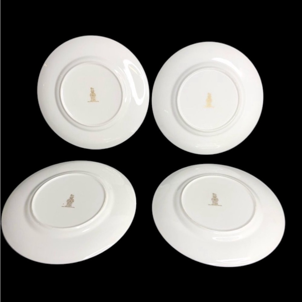4 Royal Doulton Rondo 8” Bone China Salad Plates White Gold Scrolls in EUC - Picture 5 of 7